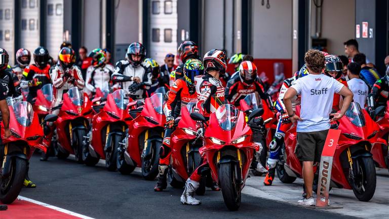 I 100 anni della Ducati portano 25 milioni di euro di indotto nella riviera romagnola centenaria GALLERY