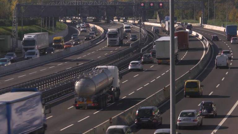 Emilia-Romagna. Da aprile in caso di smog velocità ridotta in autostrada