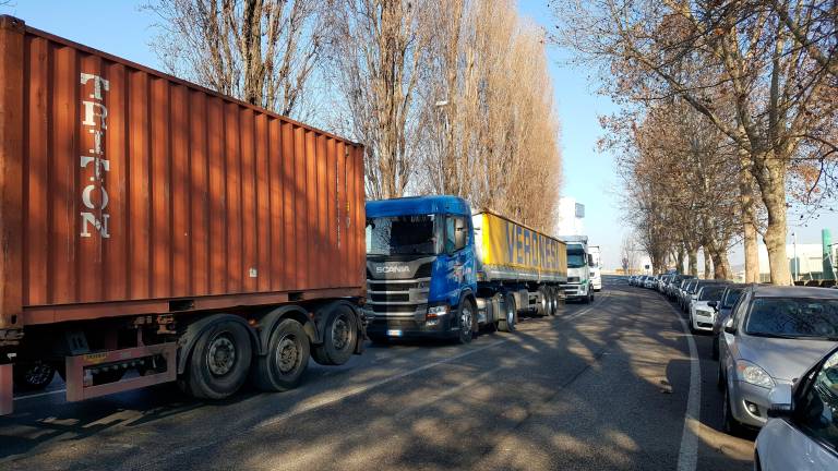 Caro gasolio, Fita-Cna: “Rischio concreto del fermo operativo dei mezzi“