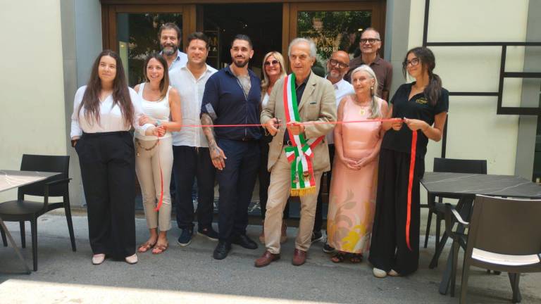 Taglio del nastro per “La Marì” in piazza XX Settembre