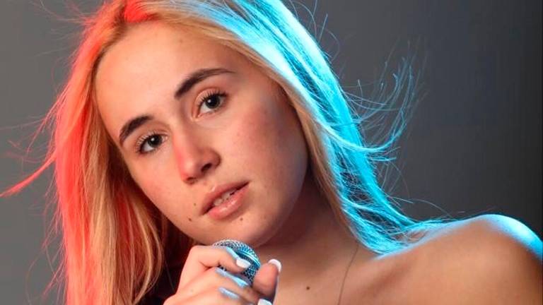 Matilde Montanari voce dei Santa Balera