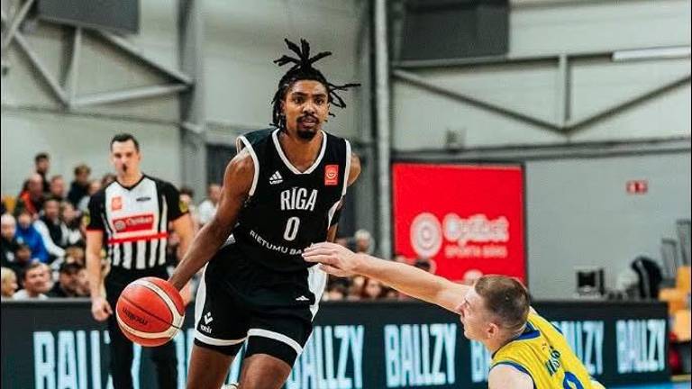 Derby di mercato tra la Dole e l’Unieuro per l’ala piccola Zahir Porter