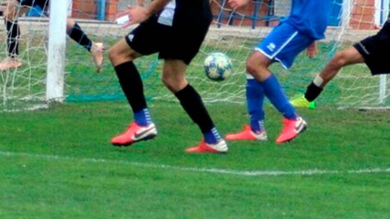 Ravenna, calciatore di Seconda categoria colpito da un pugno da uno spettatore a fine gara. La società si scusa e annuncia: “D’ora in poi giocheremo a porte chiuse”