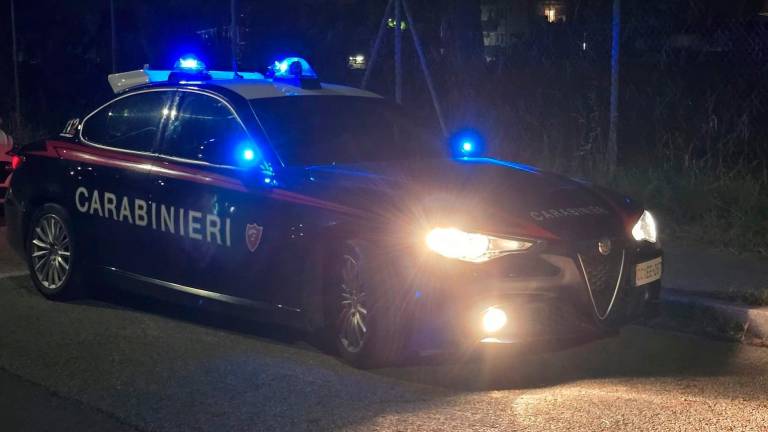 Ravenna, “fatemi entrare”: ubriaco fradicio, minaccia col coltello la sicurezza del locale, daspo di un anno nei locali del centro