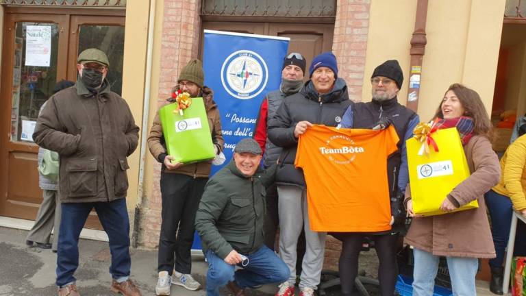 Rimini, da Club 41 e Team Bota un cesto alimentare a 20 famiglie in difficoltà