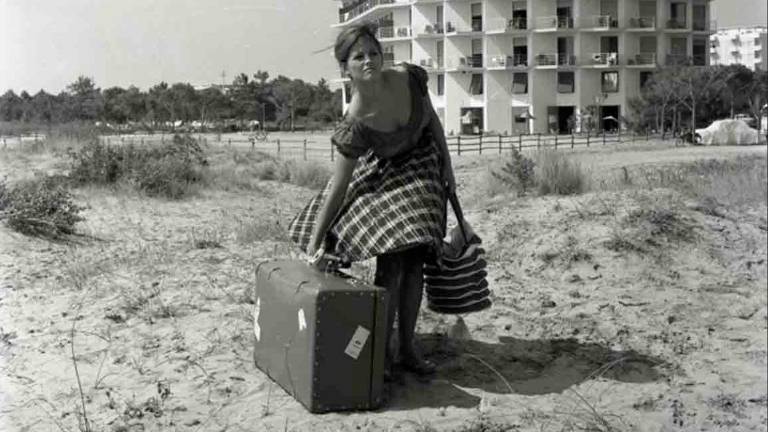 Claudia Cardinale in La ragazza con la valigia