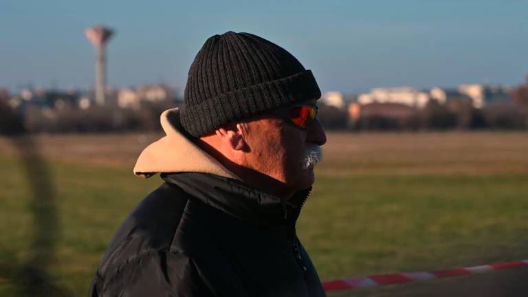 Precipitano con il paracadute. Le immagini della tragedia FOTOGALLERY