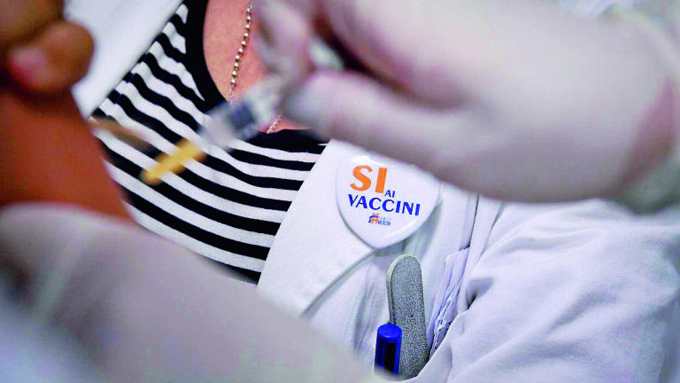 Bimbi non vaccinati, a Rimini multe anche alle scuole private