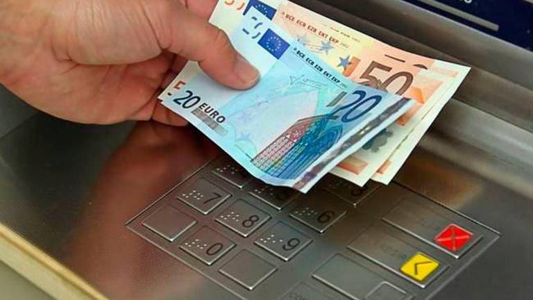 Il raggiro si è consumato in centro a Lugo