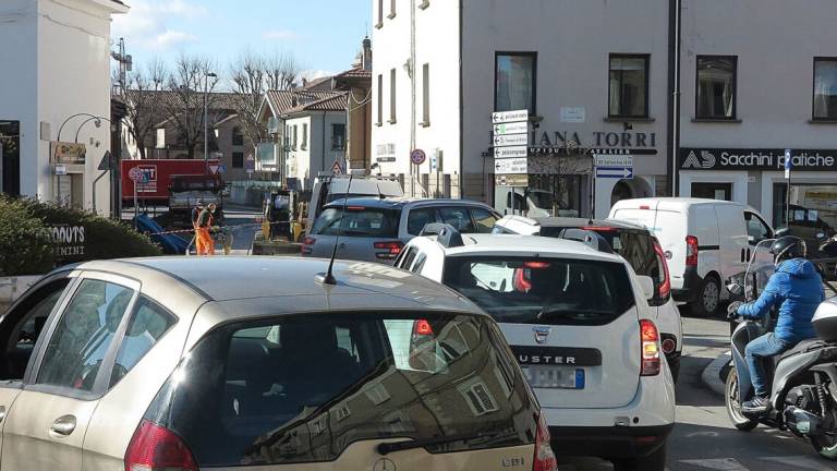 Strada chiusa e traffico di Rimini in tilt: multata la Tim