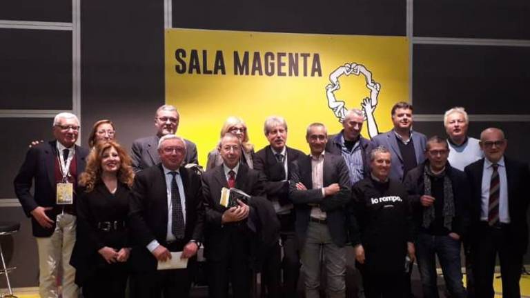 Dal Salone del libro la richiesta: Moratoria sui tagli all'editoria