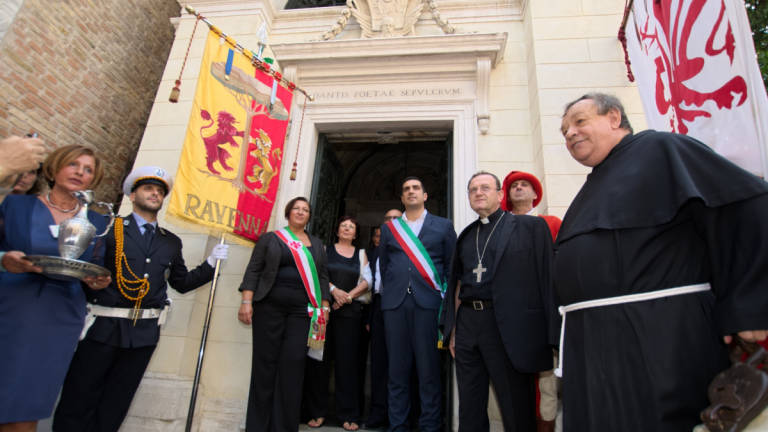 Il sindaco chiude a Firenze: le ossa di Dante restano a Ravenna