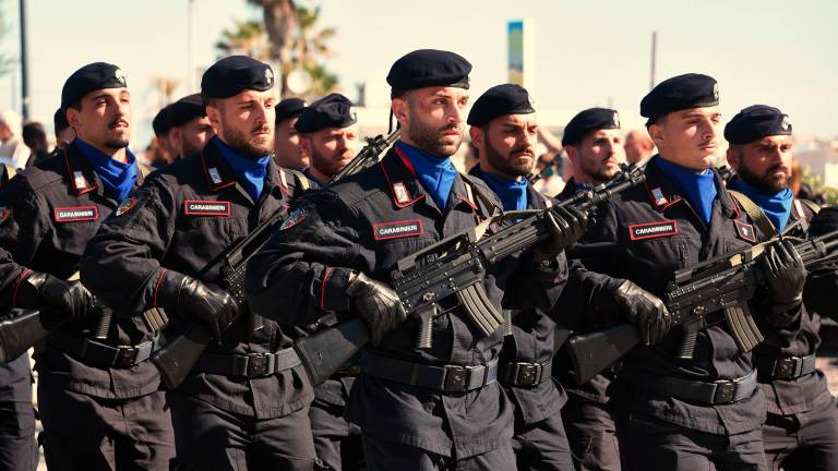 Rimini. La sfilata sul lungomare al raduno dell’Associazione nazionale dei carabinieri VIDEO e FOTOGALLERY Migliorini