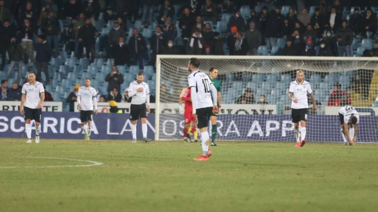 Calcio C, un Cesena in affanno impatta 3-3 contro il Grosseto