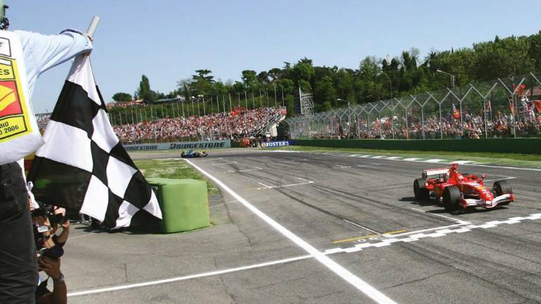 Formula 1, soldi per il Gran Premio di Imola, l’opposizione incalza il sindaco