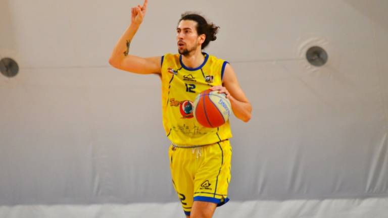 Basket B, Andrea Costa, arriva la guardia sammarinese Federico Tognacci
