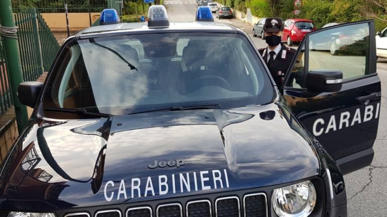 Pugni e schiaffi alla convivente: arrestato un 51enne in Valmarecchia