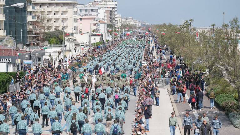 Accuse di molestie a Rimini, gli alpini: Presenteremo querele in serie, ecco perché