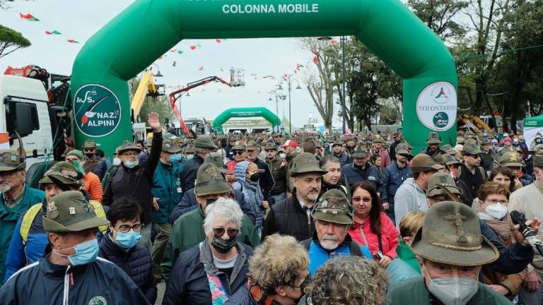 Il venerdì degli alpini a Rimini / FOTO GALLERY