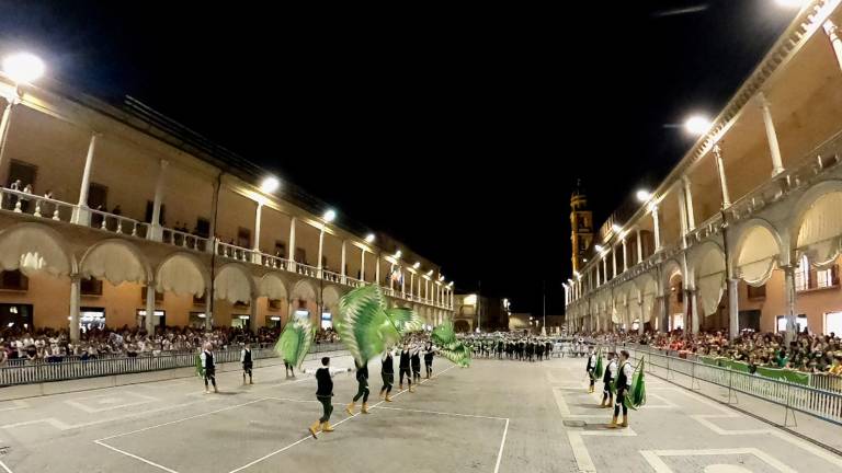 Faenza, al Torneo delle Bandiere domina il Borgo Durbecco GALLERY