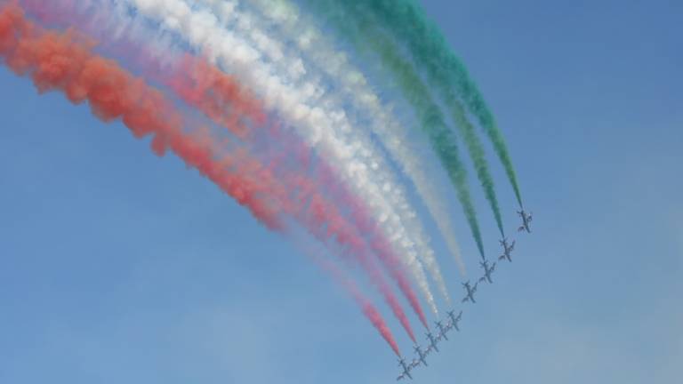 Frecce tricolori: che spettacolo sulla spiaggia di Rimini Foto Gallery
