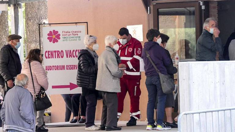 Coronavirus, Imola attende 34mila dosi di vaccino