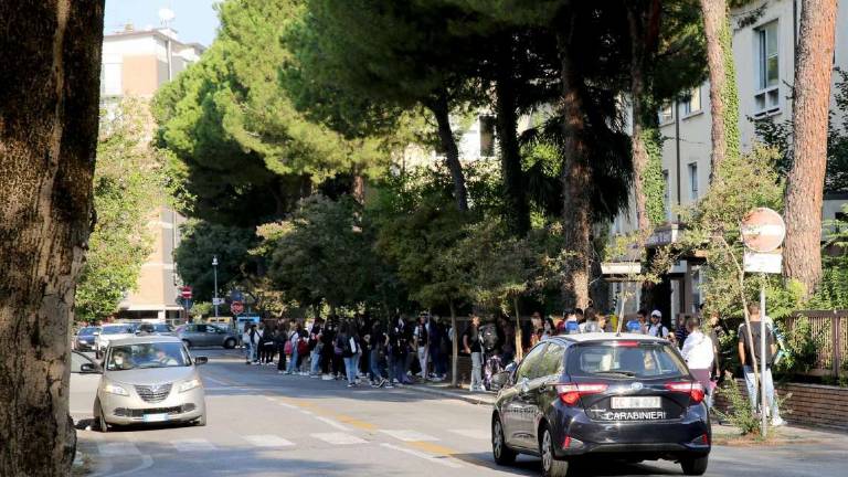 Cesena: multe e bimba investita nel primo giorno di scuola