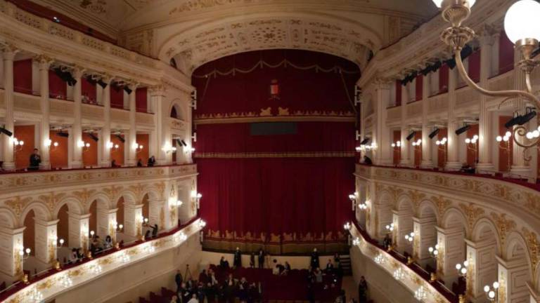 Rimini,compleanno triste per il teatro Galli