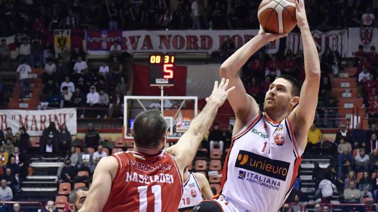 Basket A2, gran mercato per Rbr e Unieuro