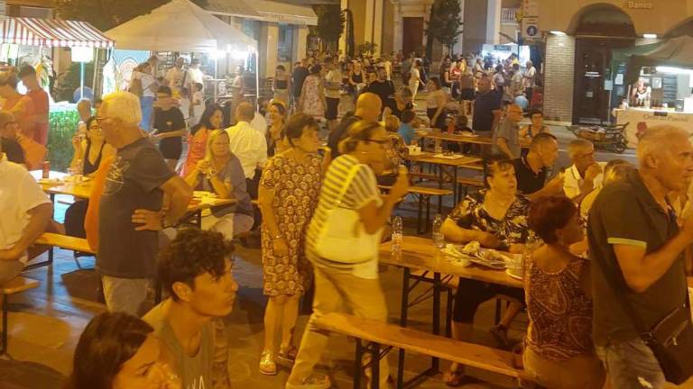 Successo per le cene con Pascoli e Fellini