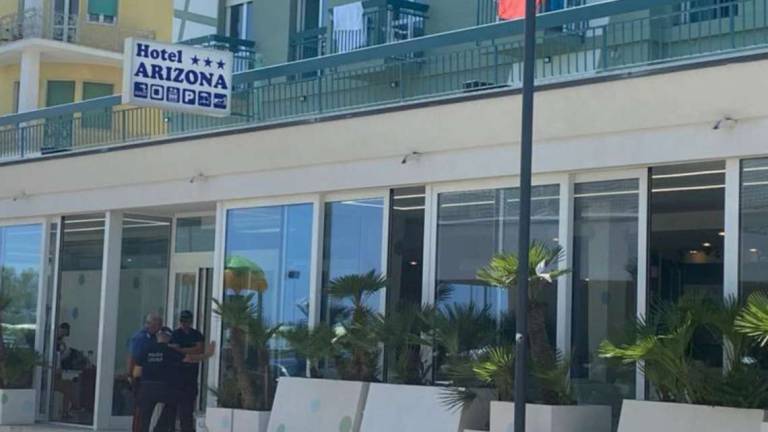 Cucina da incubo: l'Ausl spegne i fornelli all'hotel di Bellaria, 140 clienti a bocca asciutta