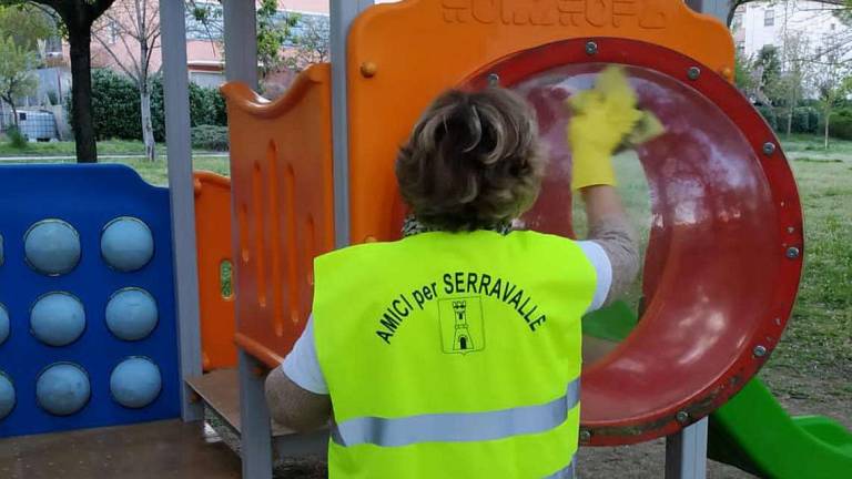 San Marino, i volontari ripuliscono il parco Ausa di Dogana