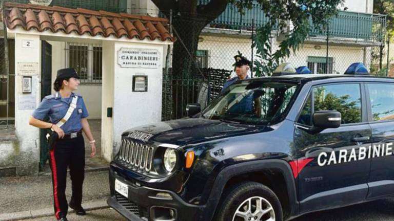 Baby gang in azione a Marina: 16enne denunciato per la terza volta