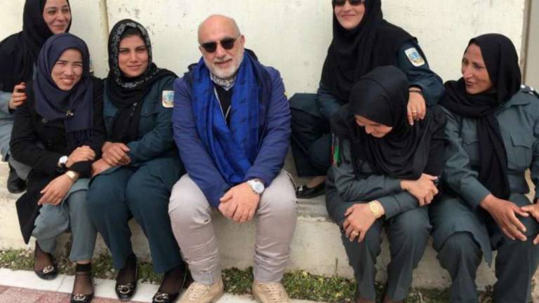 Ravenna, il comandante Roberto Faccani addestrò donne poliziotto in Afghanistan