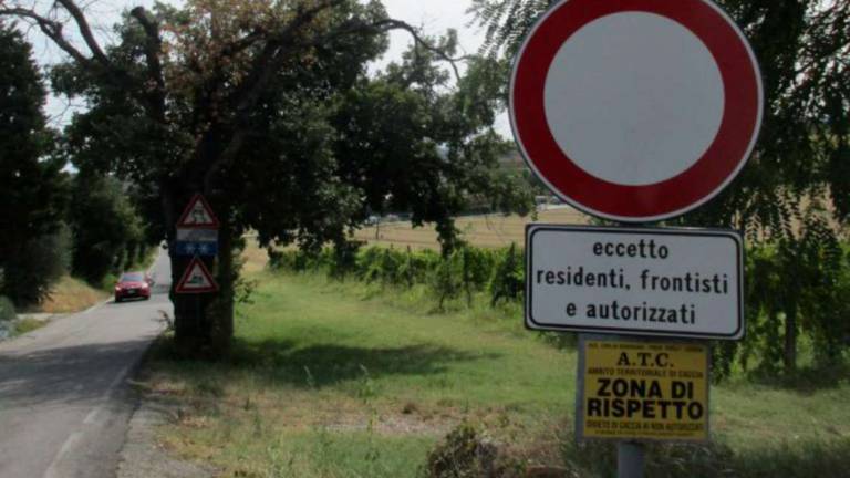 Via Selbelle II solo per residenti: protesta a Savignano