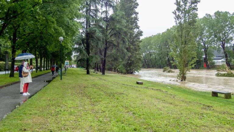 Imola, oltre 300 le persone evacuate