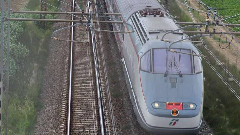 Gatteo: bracciante travolto dal treno, assolta l'azienda agricola