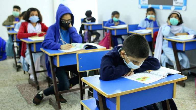 L’ansia tra i banchi di scuola: no ai “genitori spazzaneve”