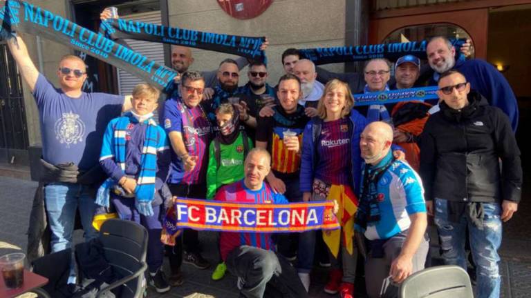 Imola, i tifosi del Napoli si preparano a festeggiare lo scudetto