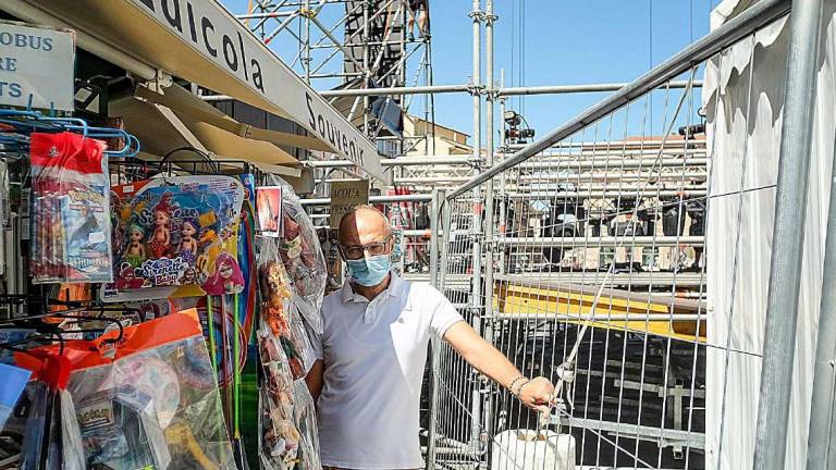 Rimini e l'arena in piazza Tre Martiri. Gli operatori: Siamo blindati