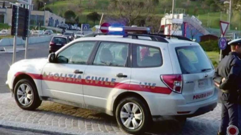 Si ribalta con il trattore a 91 anni: muore schiacciato a San Marino