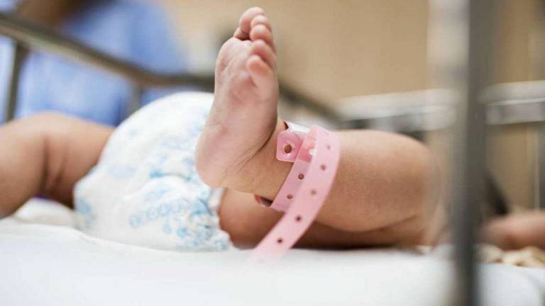 Santarcangelo, bimba di 6 mesi muore soffocata