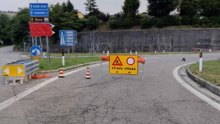 E45 tra cantieri fermi e non segnalati a Borello: proteste con Anas