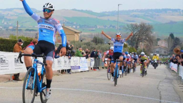 Ciclismo juniores, Anniballi-Montanari doppietta Sidermec Vitali