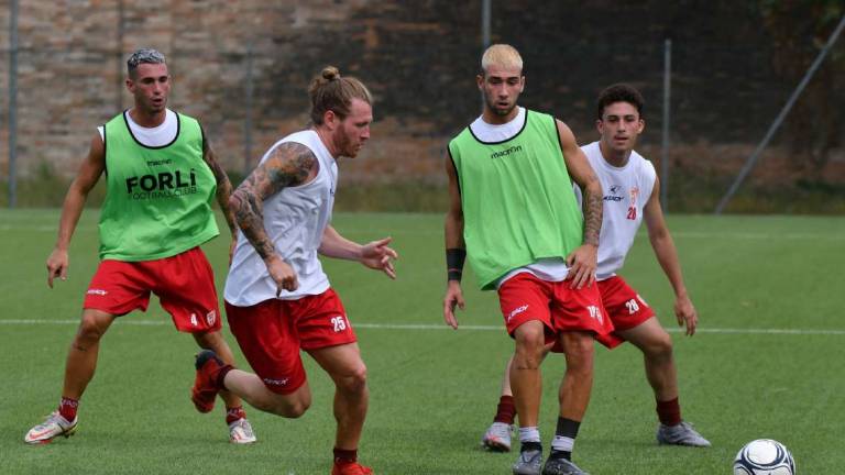 Calcio D, Quest'anno il Forlì si è dato un obiettivo: lottare per la Serie C