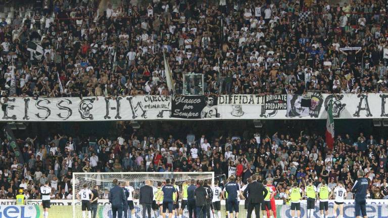 Calcio C, Lo strano caso del Cesena ai play-off: vince fuori, soffre al Dino Manuzzi