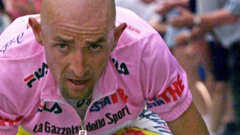 Rimini, 18 anni fa la morte di Marco Pantani: si indaga ancora sulla tragedia del Pirata