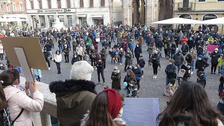 Scuole, Ausl Romagna smonta le tesi dei genitori no Dad