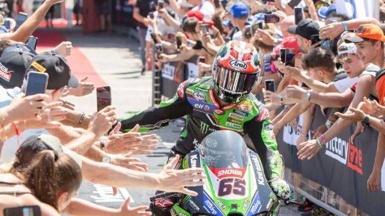 La strategia sportiva che manca: Valentino Rossi a Misano e la Superbike a Imola nello stesso week-end