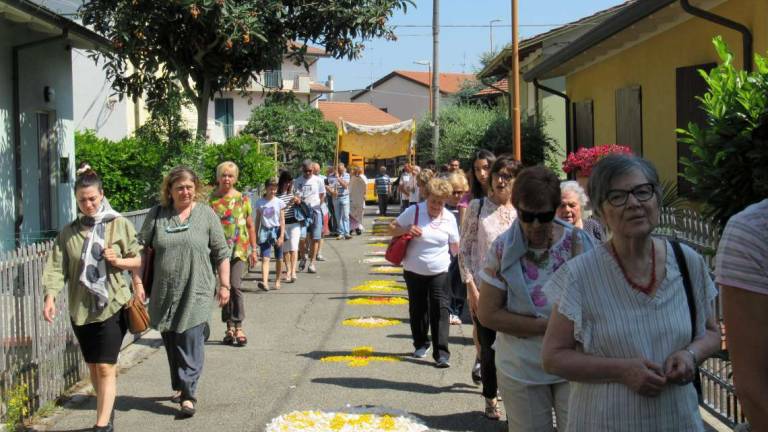 Corpus Domini: tante processioni tra Gattolino e Villachiaviche